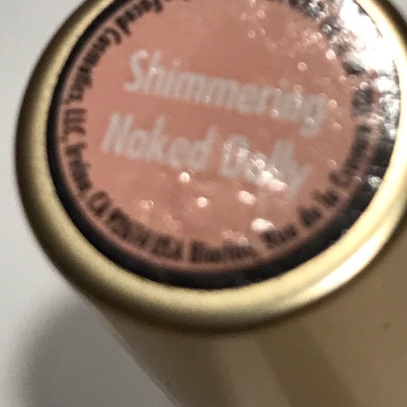 Too faced lipstick 💄 - Picture 8 of 11